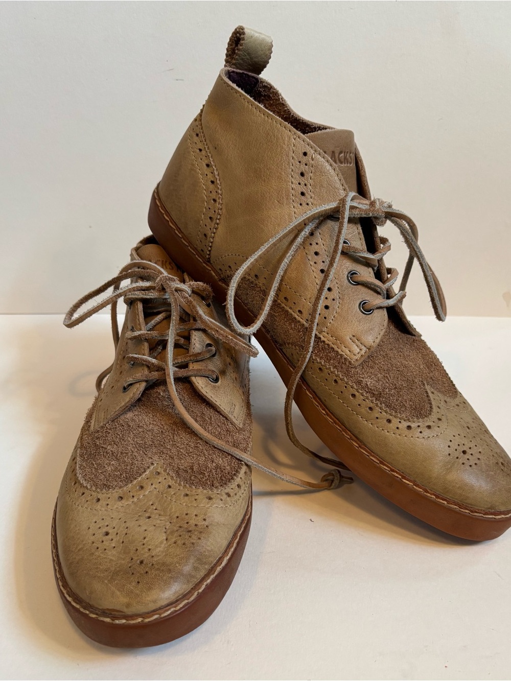 Men's Blackstone Taupe Tan Suede & Leather Wingtip Chukka Boots Size 44 or US 11